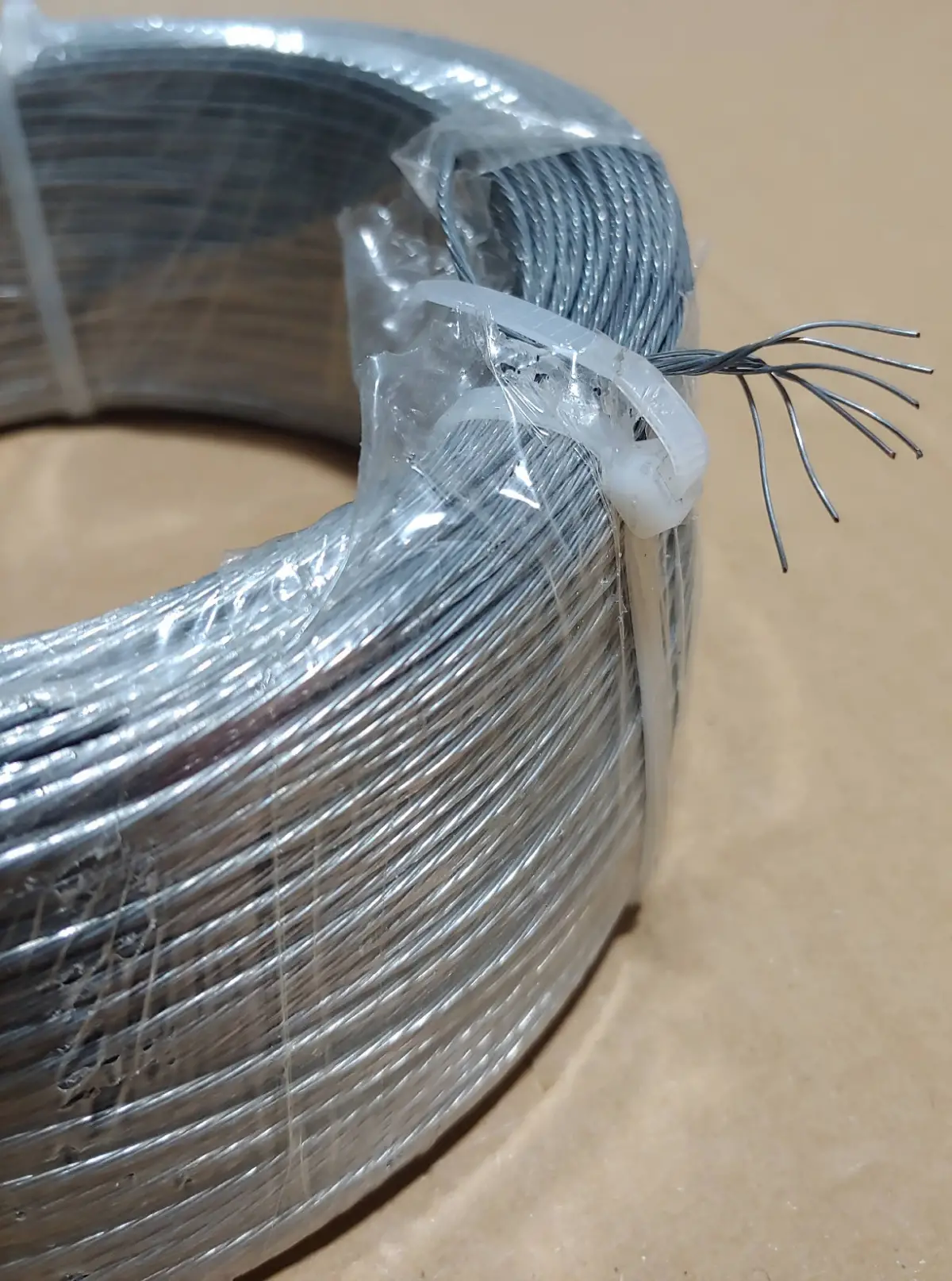 GALVENİZLENMİŞ ÖRGÜLÜ ÇİT TELİ